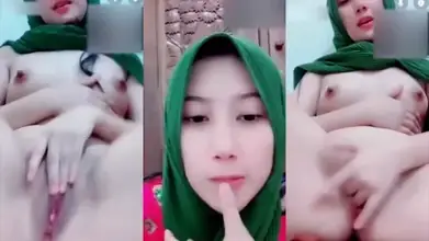 Bokep Jilbab Chat Sex Berujung Colmek Jari