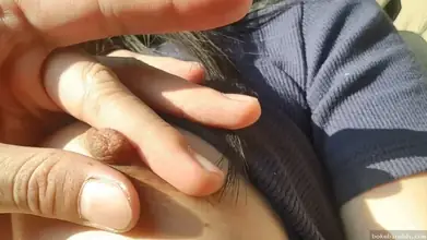 Remas Pakai Sweater Tembus