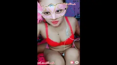 Show Spesial Cewek Hot Dihajar Sampai Squirt Nyembur